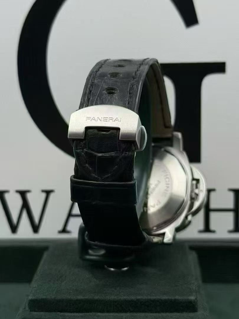 Panerai Laminar Power Reserve PAM00241