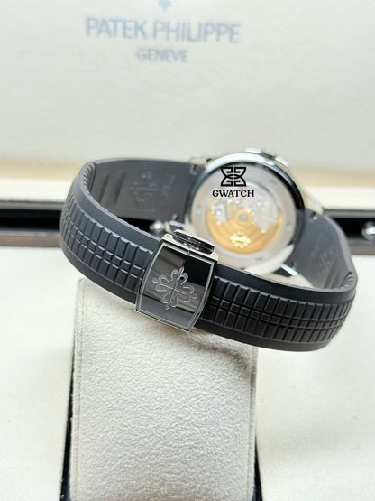 Patek Philippe Aquanaut 5167A-001
