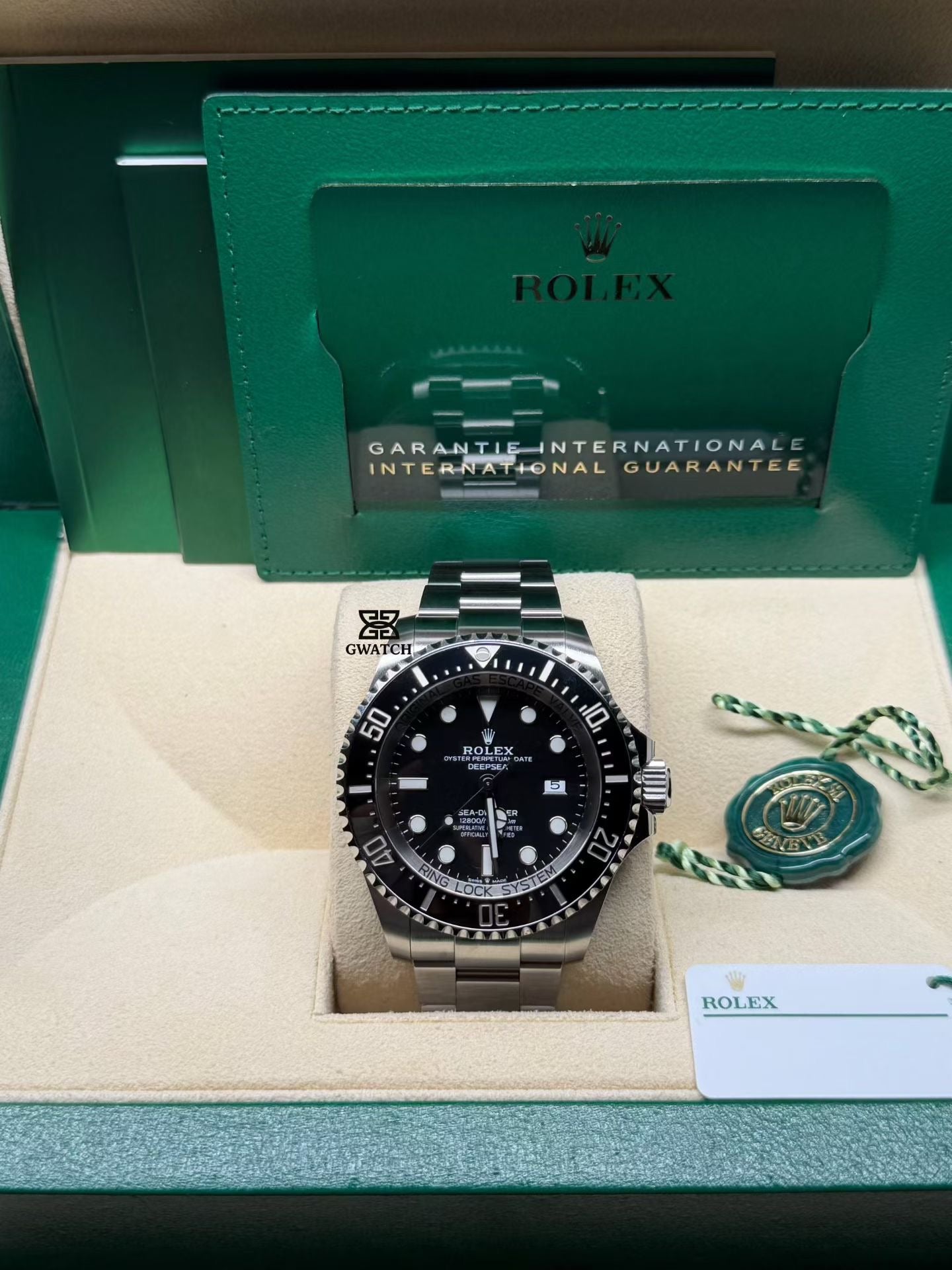 Rolex Sea-Dweller 126660