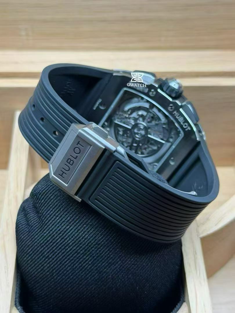 Hublot Spirit Of Big Bang 642.NX.0107.RX
