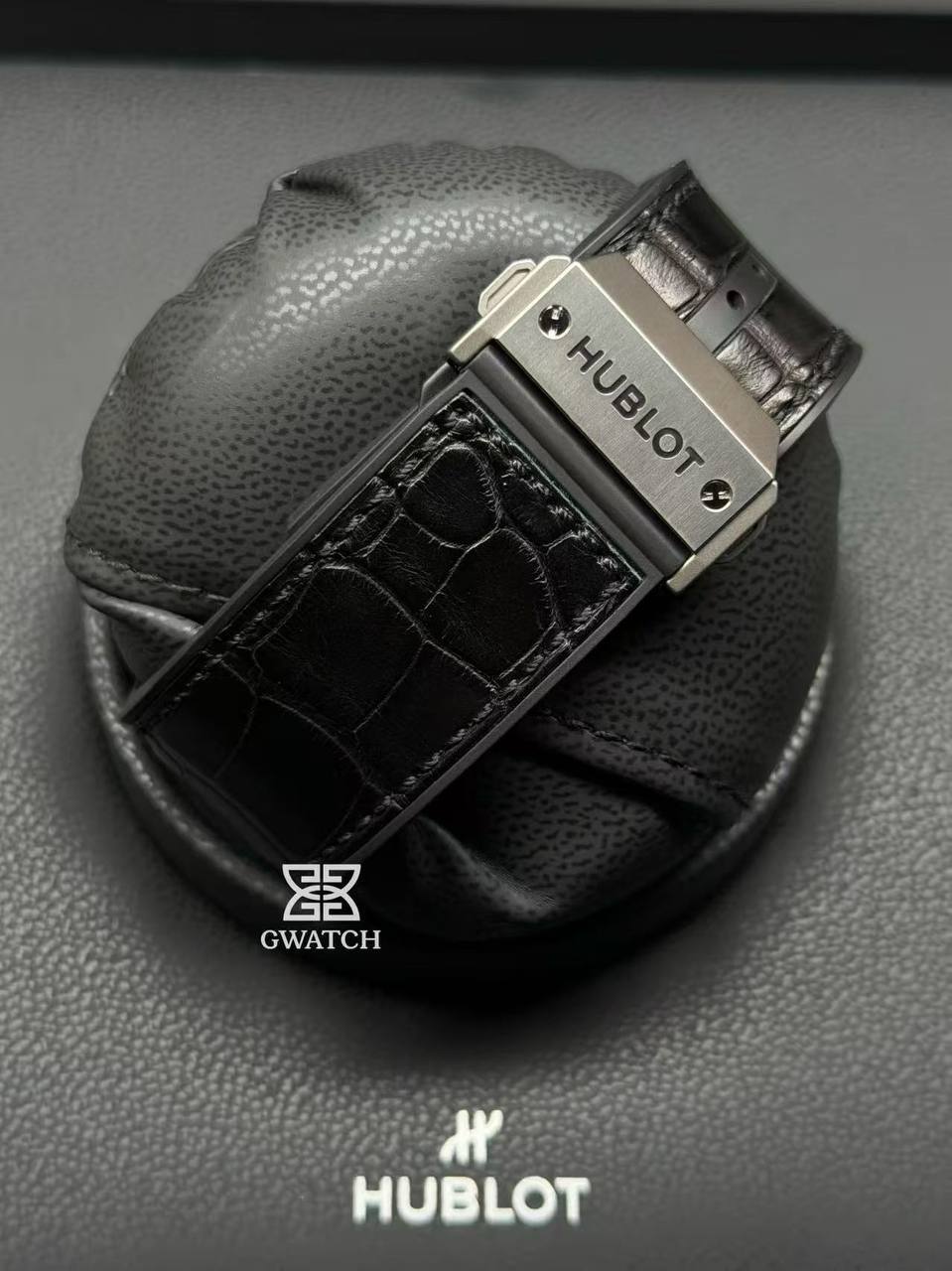 Hublot Spirit Of Big Bang 601.NX.0173.LR