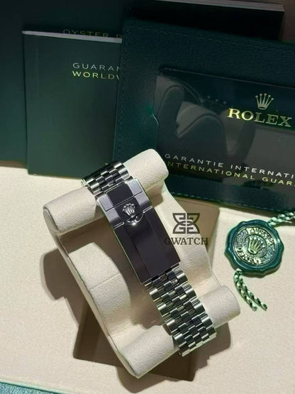 Rolex GMT Master II Bruce Wayne 126710GRNR