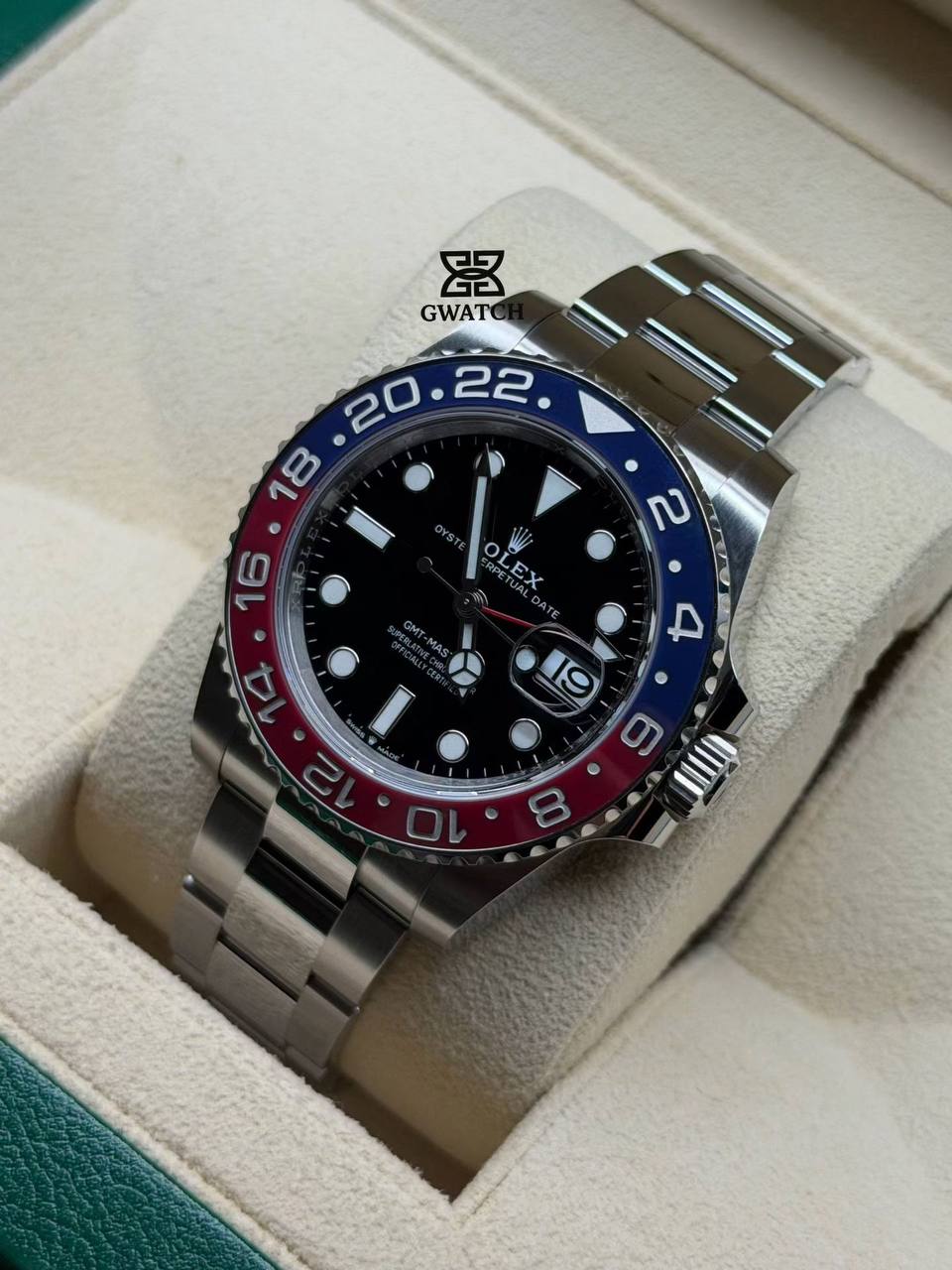 Rolex GMT Master II  Pepsi 126710BLRO